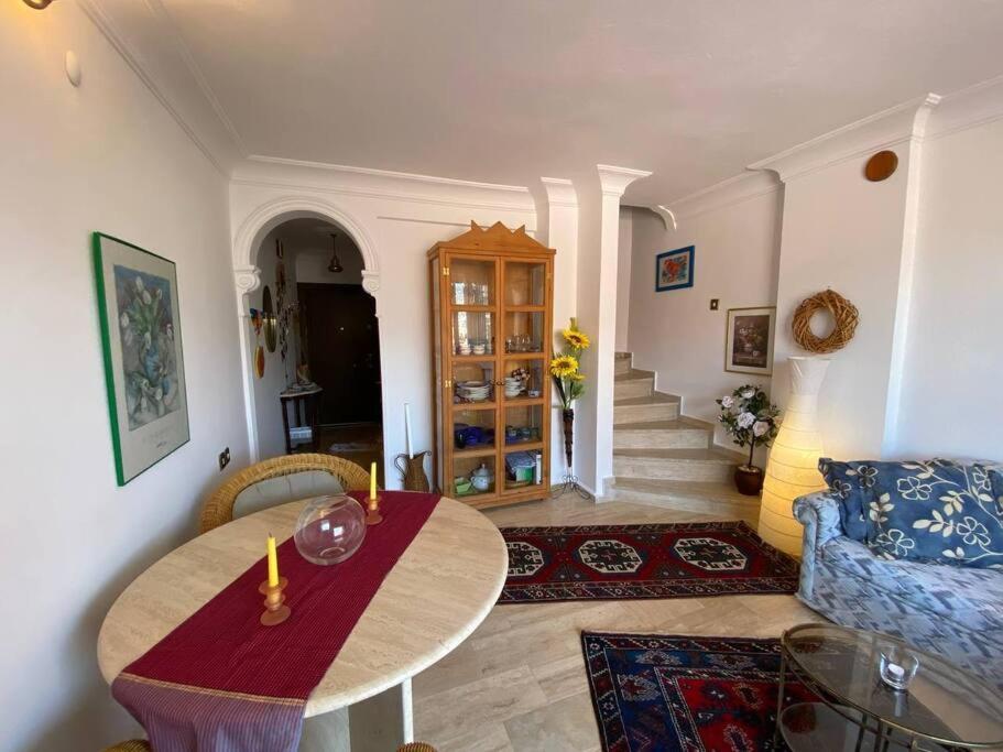 Duplex House On The Castle Road With A Seaview Villa Alanya Exteriör bild